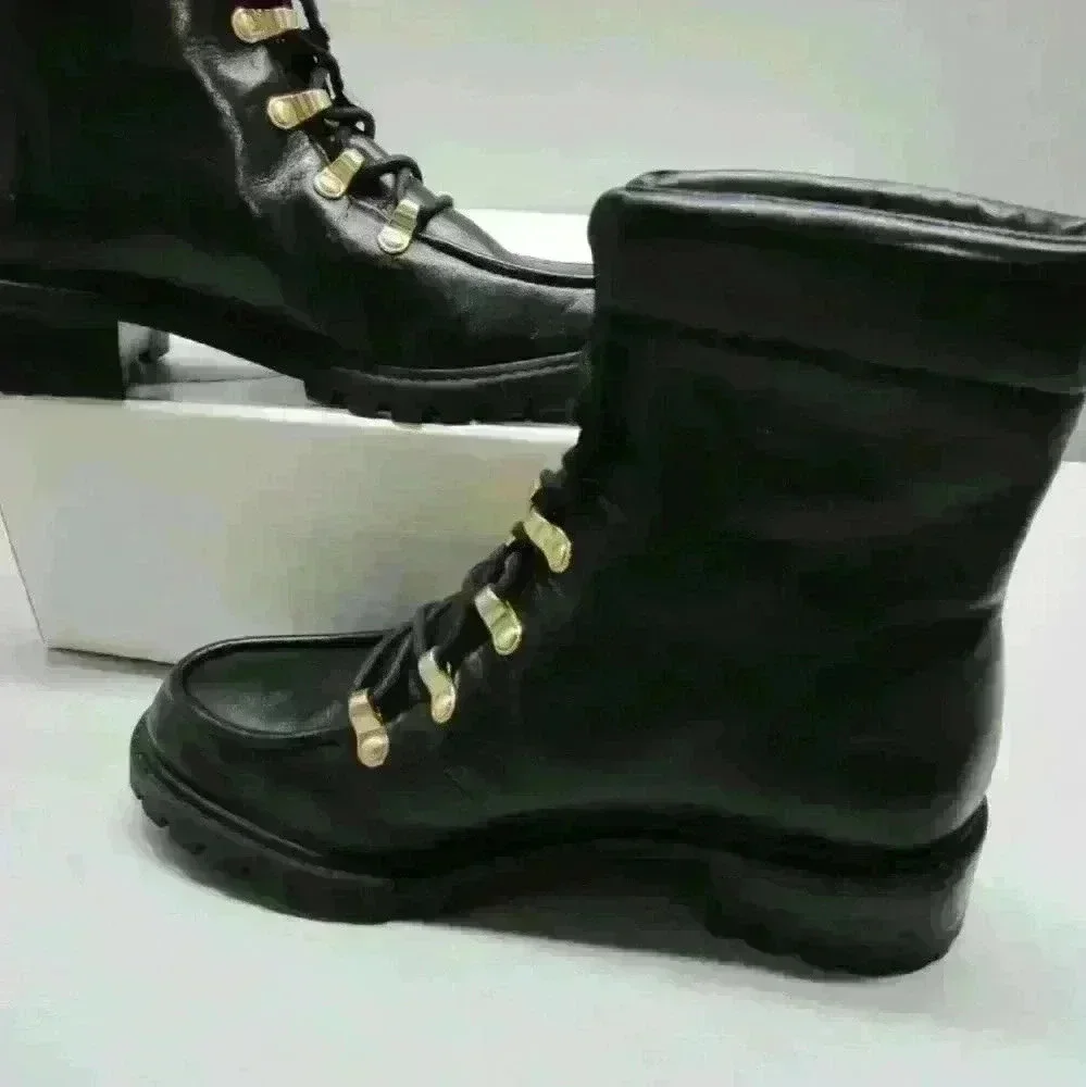 Schutz Women's US 6.5 B Jayne Soft Lightweight Leather Combat Boots Black - Picture 9 of 10